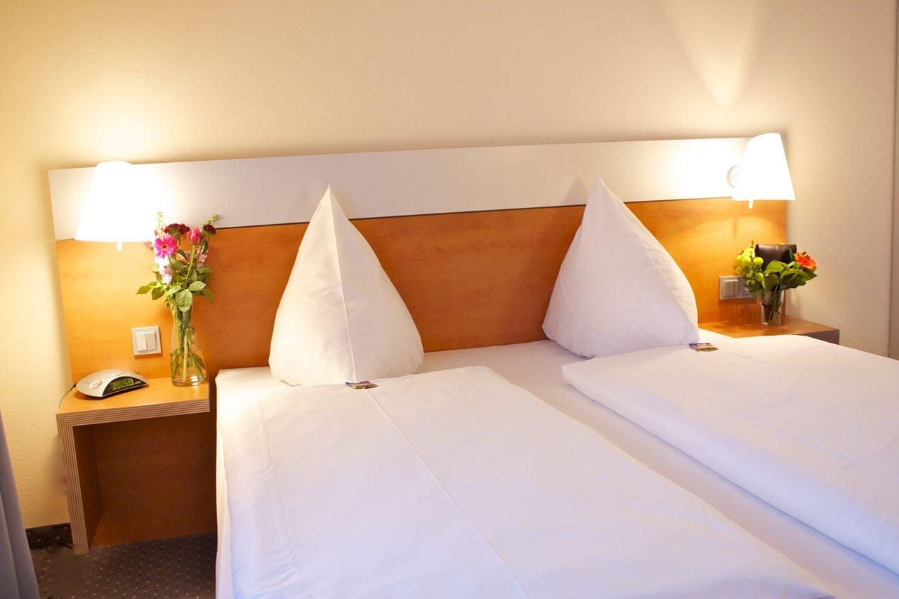 Senator Hotel Frankfurt am Main ภายนอก รูปภาพ