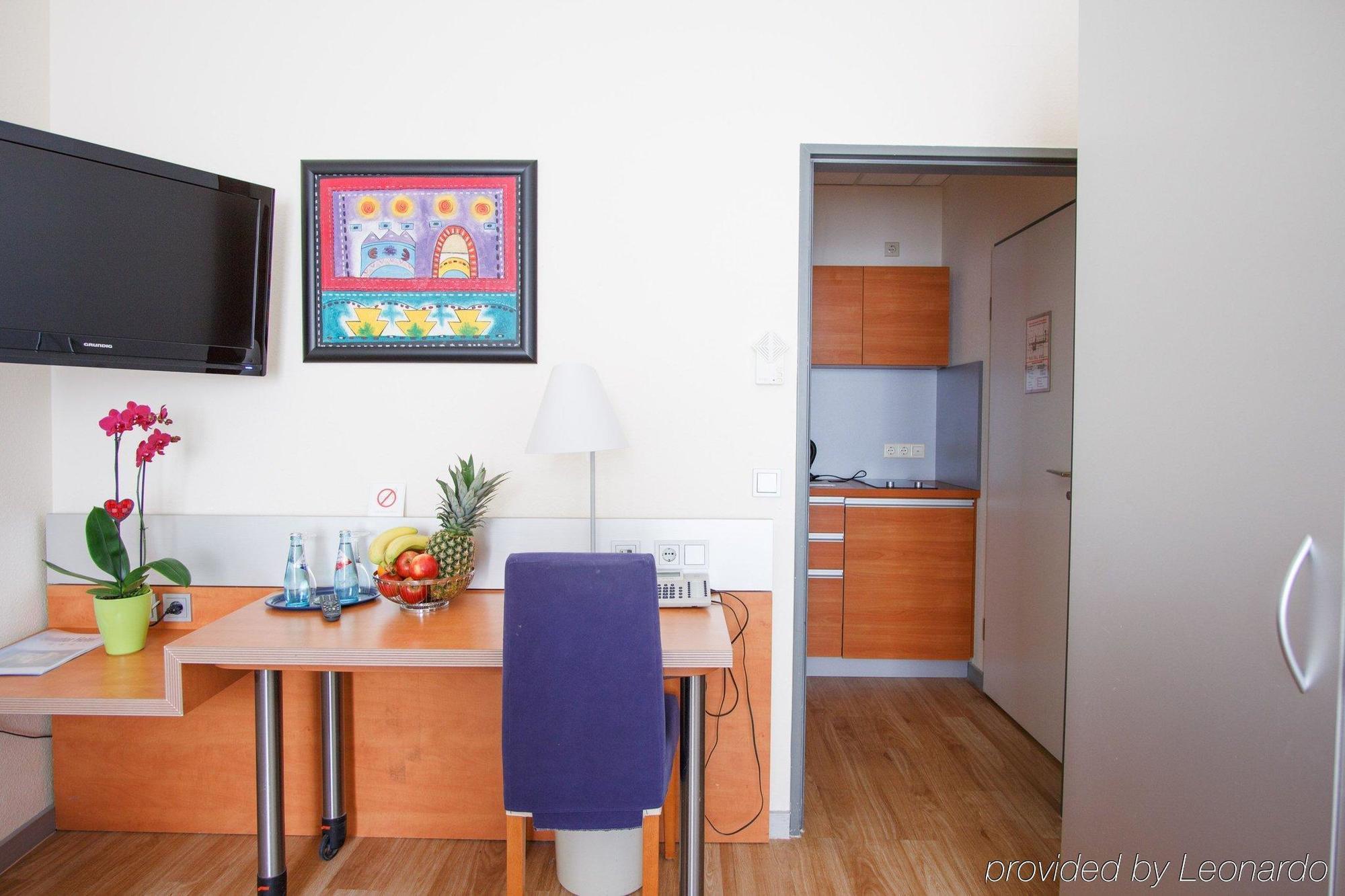 Senator Hotel Frankfurt am Main ภายนอก รูปภาพ
