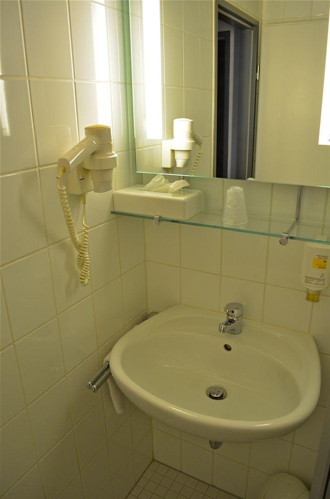 Senator Hotel Frankfurt am Main ภายนอก รูปภาพ
